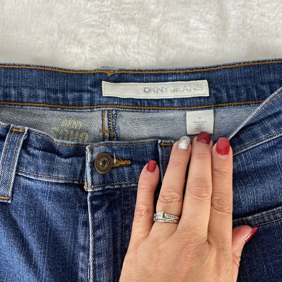 Women’s DKNY Soho boot cut - Picture 3 of 8